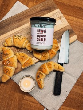 Poctivé rohlíky se sádlem z přeštíka